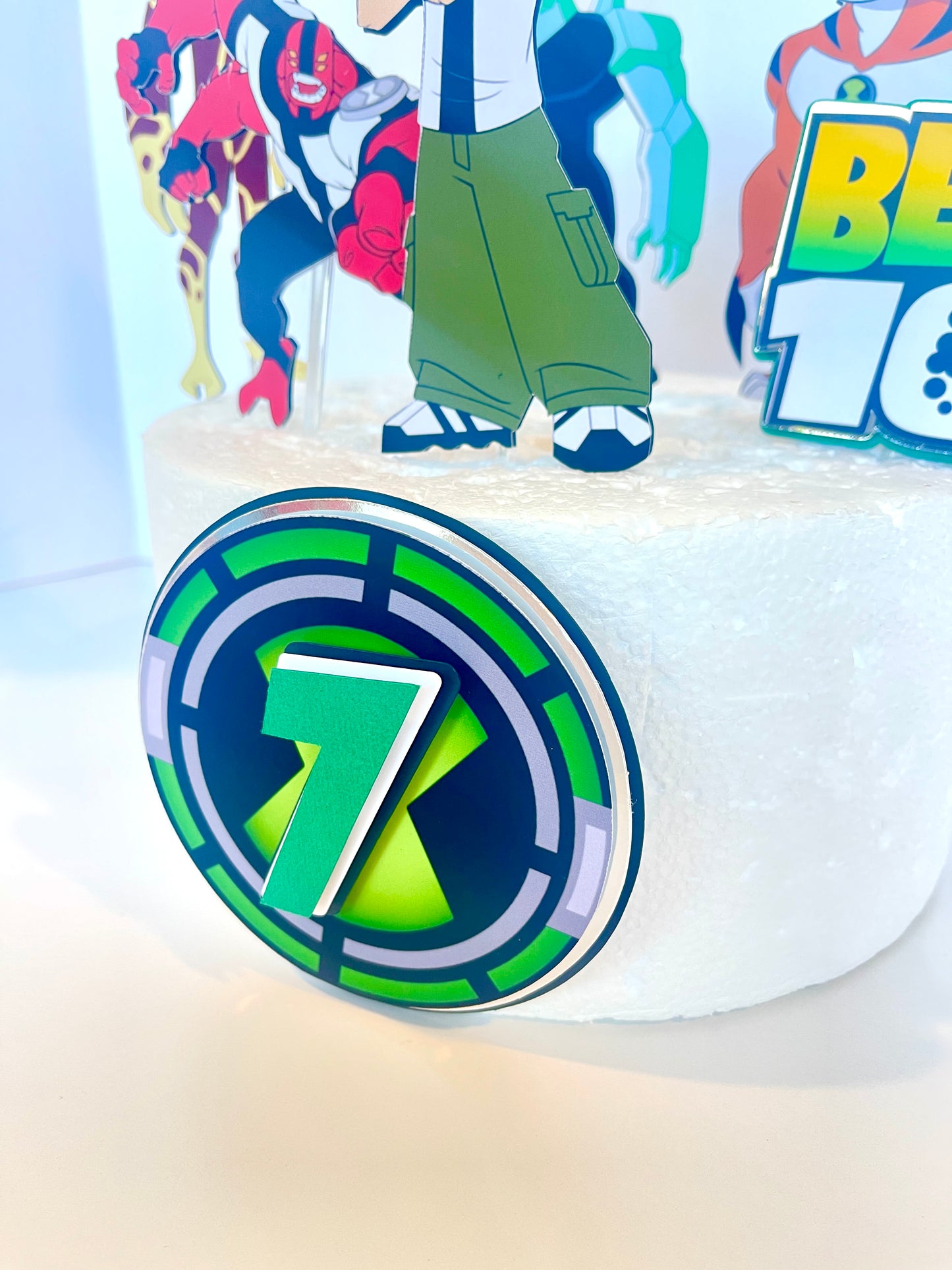 BEN 10 - Cake Topper